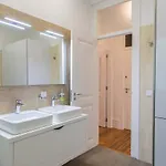 Comfortable With River View By Lovelystay Appartement *