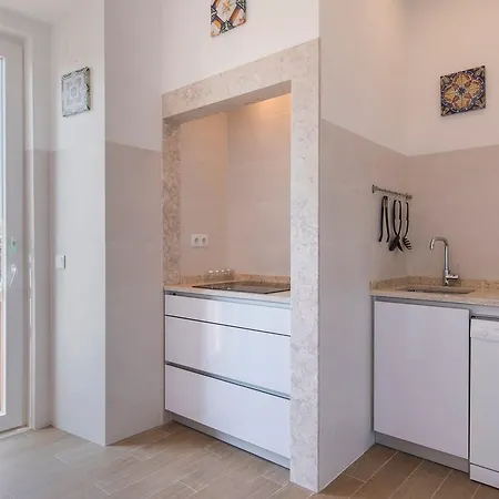 Apartamento Lovelystay - Comfortable With River Views
