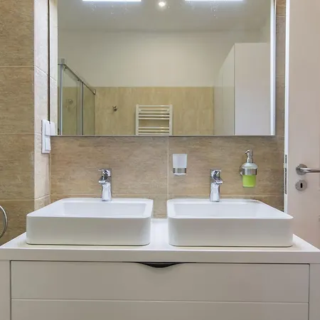 Comfortable With River View By Lovelystay Lissabon