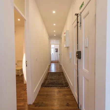 Lovelystay - Comfortable With River Views Daire Lisboa